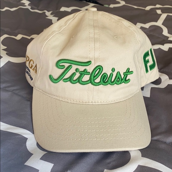 Titleist Hat - worn twice!
